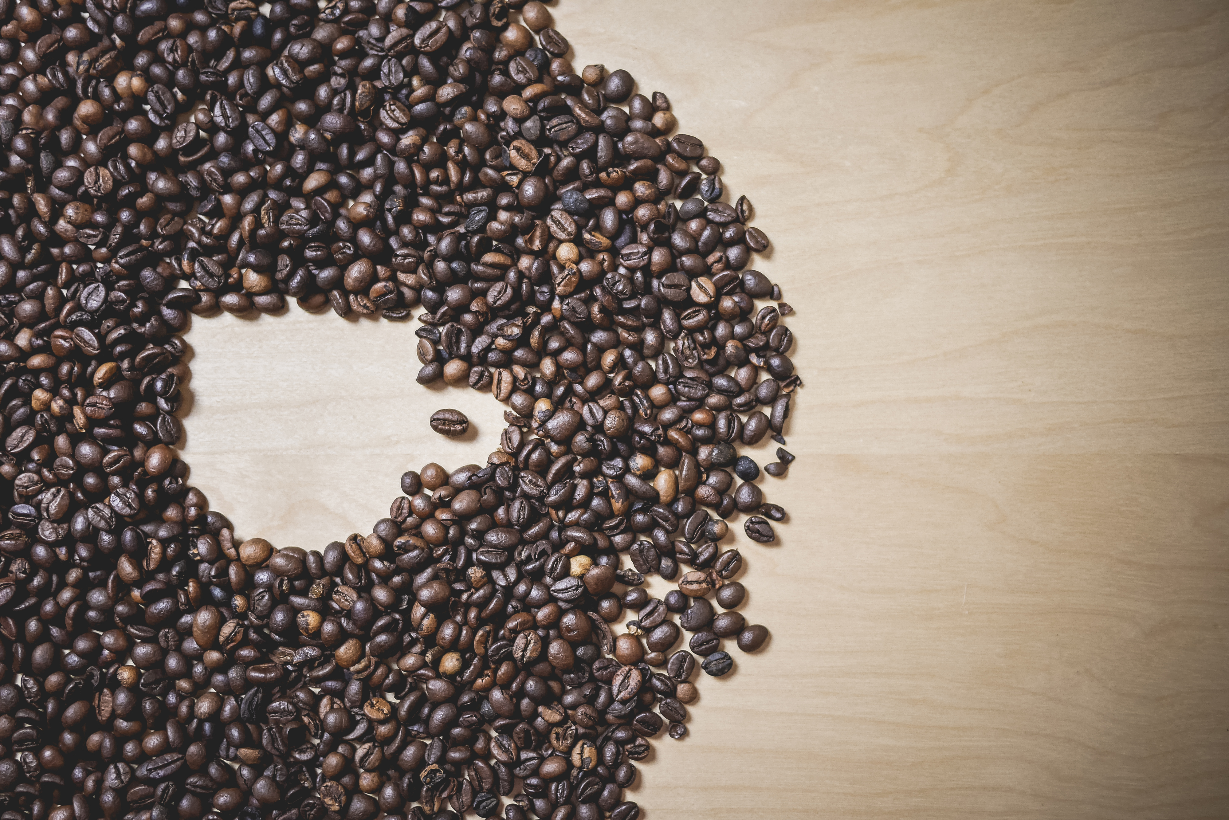 coffee beans wallpaper 4k background