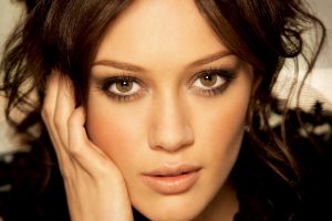 hilary duff eyes wallpaper background wallpapers