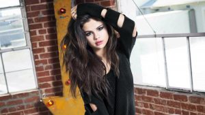 Selena Gomez Black Dress 4K Wallpaper